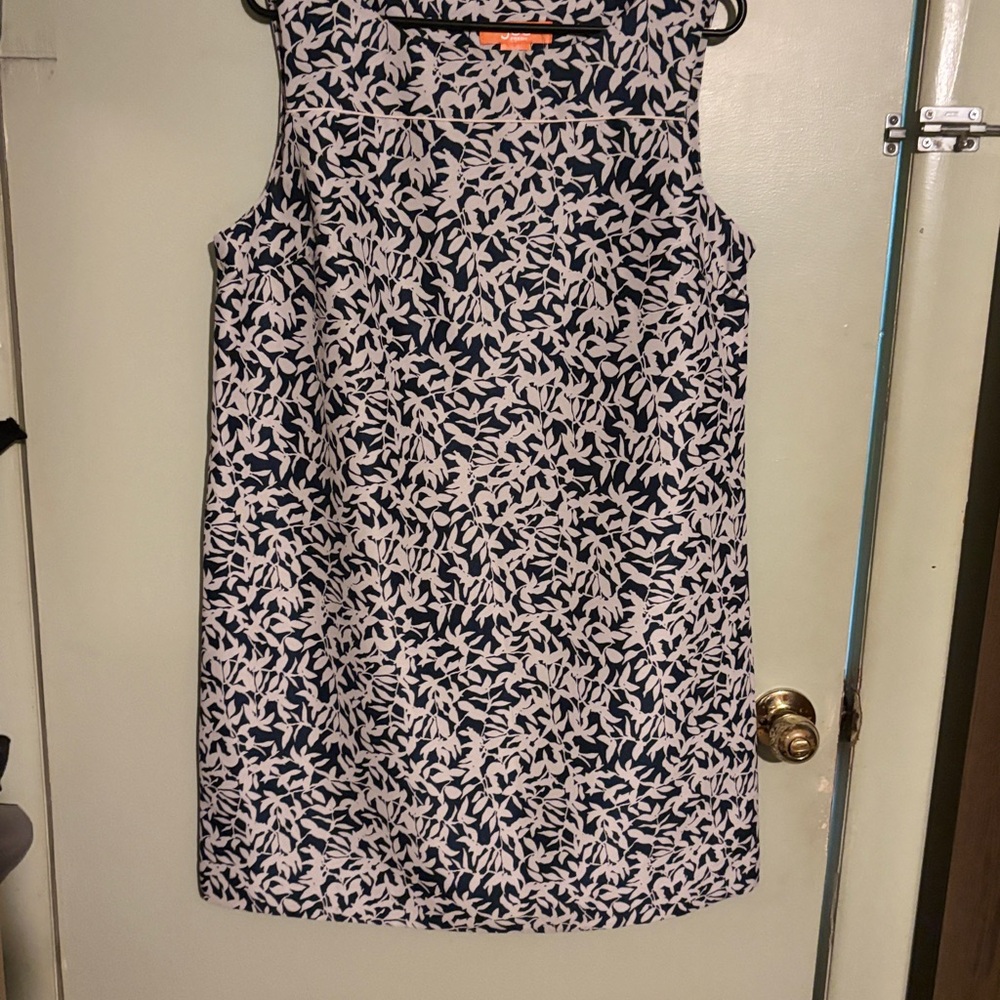 JCP Joe Fresh Navy and White Sheath Mini Dress Sleeveless Crew Neck